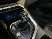 Peugeot | 5008 | 1.2 PureTech Blue Lease Premium | 2018 | 198.803 km | RN799L | Logisch