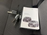 Volkswagen Transporter Kombi 2.0 TDI L2H1 Personenbus | 2023 | 194.580 km | T073PV | NAP: Logisch