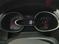 Renault Clio 1.6 R.S. Trophy | 2016 | 140.143 km | Automaat | K787PD | NAP: Geen oordeel