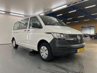 Volkswagen Transporter Kombi 2.0 TDI L2H1 Personenbus | 2023 | 262.972 km | T285FB | NAP: Logisch