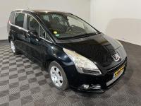Peugeot | 5008 | 1.6 e-HDi Style 5p. | 2013 | 277.209 km | 4KGP98 | Logisch