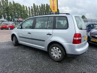 Volkswagen | Touran | 1.6 Athene | 2004 | 308.513 km | 05NZRX | Logisch