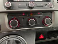 Volkswagen Transporter 2.0 TDI L2H1 DC Comfortline | 2015 | 284.792 km | Automaat | VR215N | NAP: Logisch