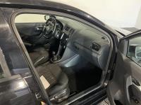 Volkswagen | Polo | 1.0 First Edition | 2014 | 173.261 km | RJ895R | Geen oordeel