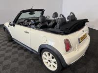 Mini | Mini Cabrio | 1.6 Cooper S Chili | 2007 | 167.900 km | 88TRFT | Logisch
