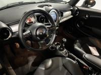 Mini | Mini | 1.6 One Holland Street | 2013 | 192.936 km | 4SZF25 | Logisch