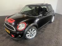 MINI | 3-Door | 1.6 Cooper S Chili | 2011 | 177,178 km | H797GH | No rating