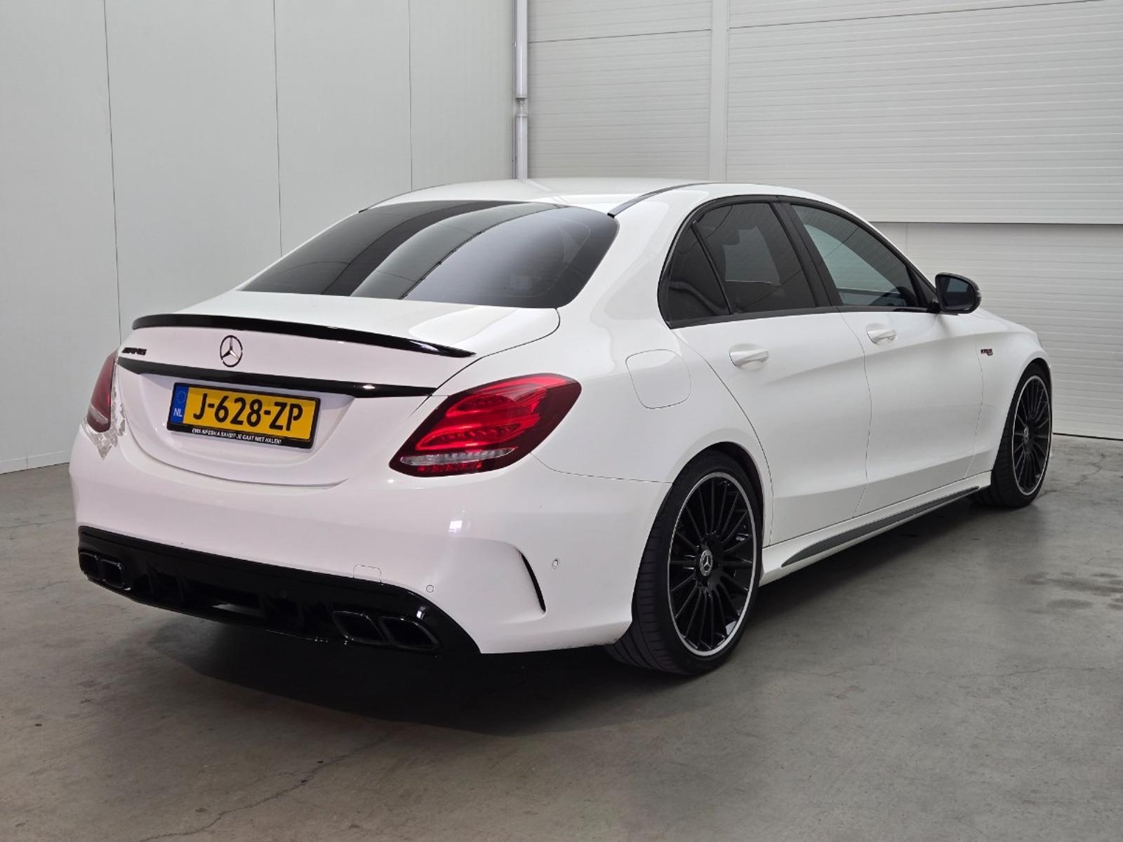 Mercedes-Benz C-Class 400 4MATIC Ambition | 2017 | 238,895 km | Automatic | J628ZP | NAP: No rating