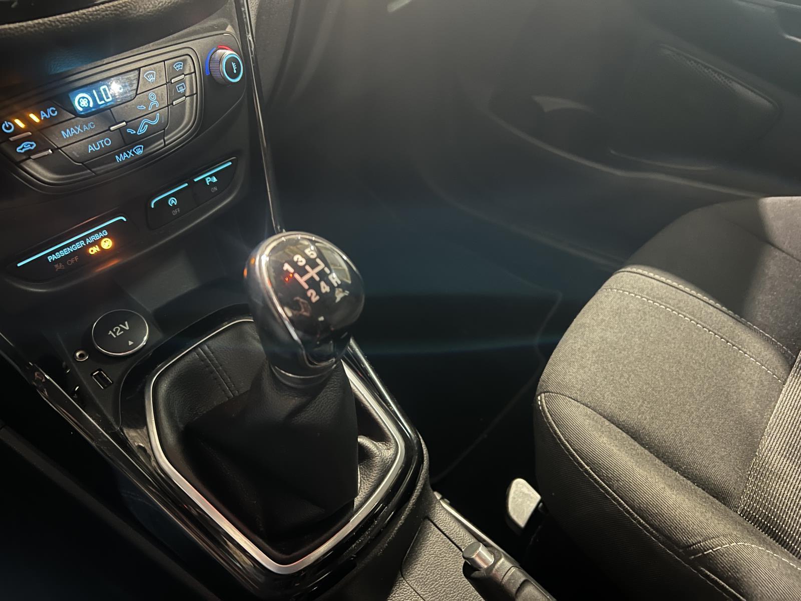Ford | B-Max | 1.0 EcoBoost Titanium | 2014 | 148,205 km | 3SXX64 | Logical