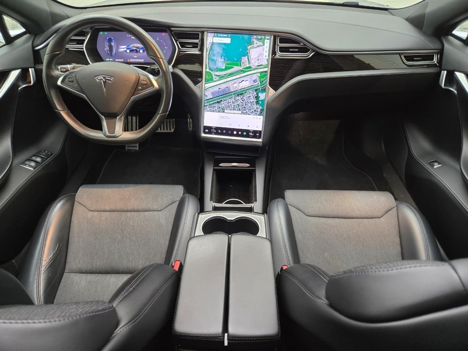 Tesla Model S 75D Base | 2017 | 152,011 km | Automatic | RG038L | NAP: Makes sense