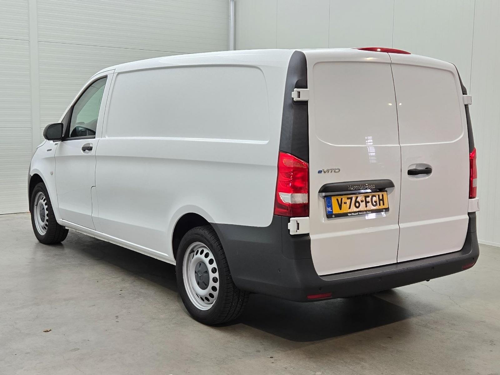 Mercedes-Benz eVito eVito Lang 66 kWh | 2022 | 9.289 km | Automaat | V76FGH | NAP: Geen oordeel