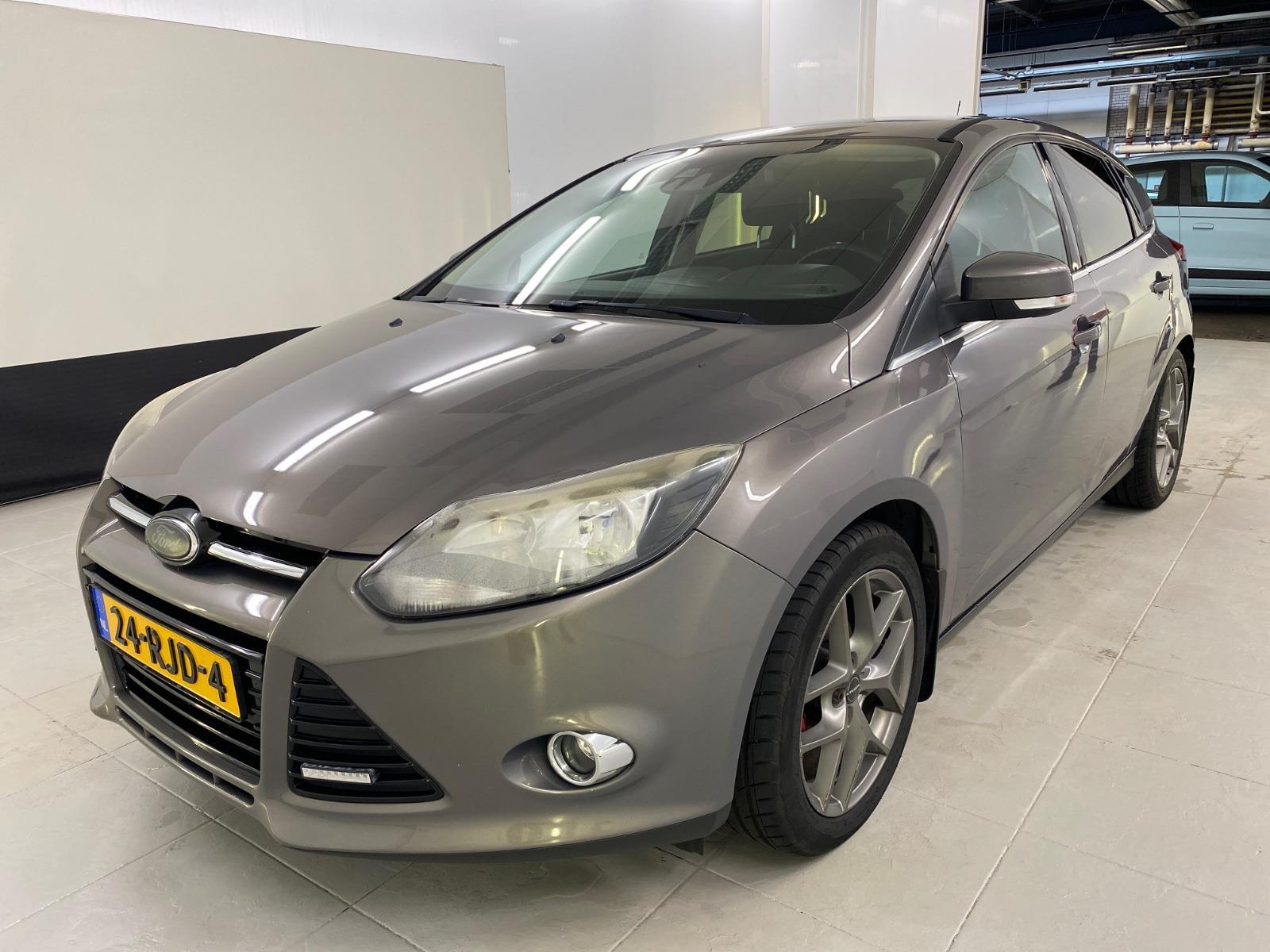 Ford Focus 1.6 TI-VCT Titanium | 2011 | 190,908 km | 24RJD4 | NAP: Makes sense