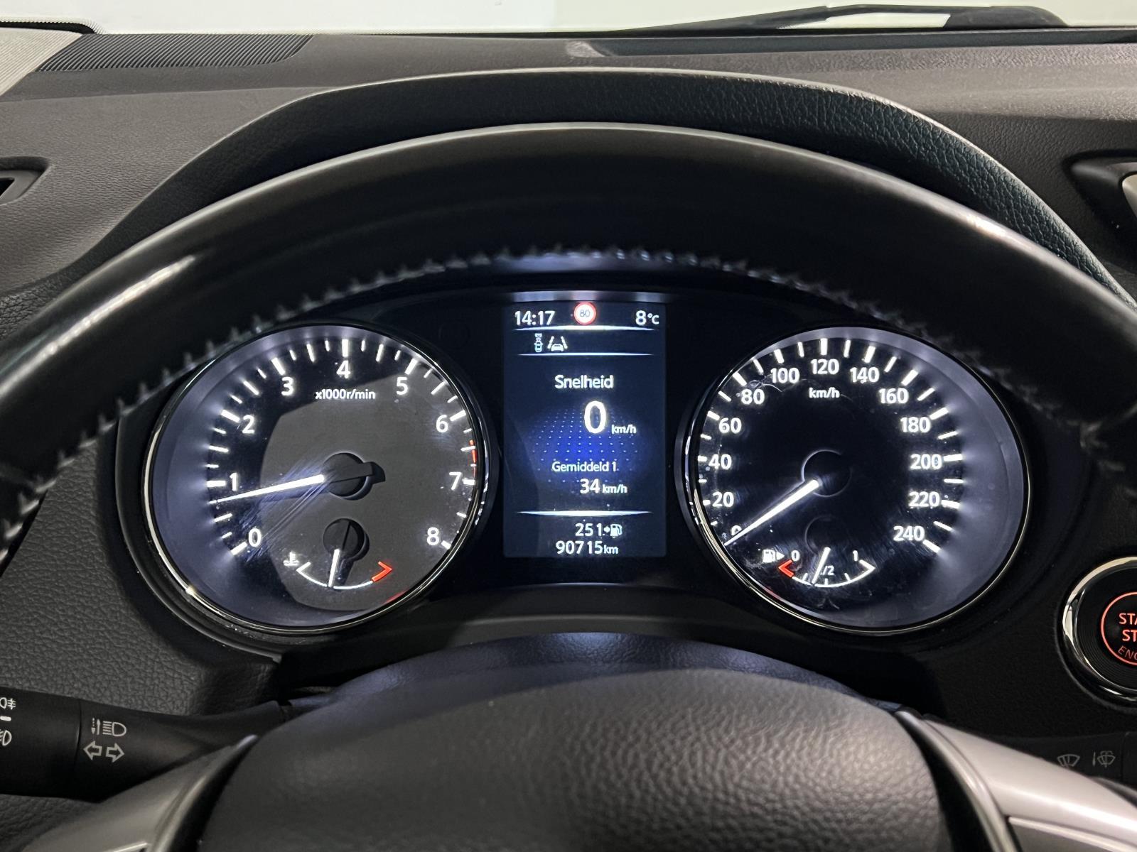 Nissan | Qashqai | 1.2 Premier Edition | 2014 | 90.715 km | J048BR | Geen oordeel