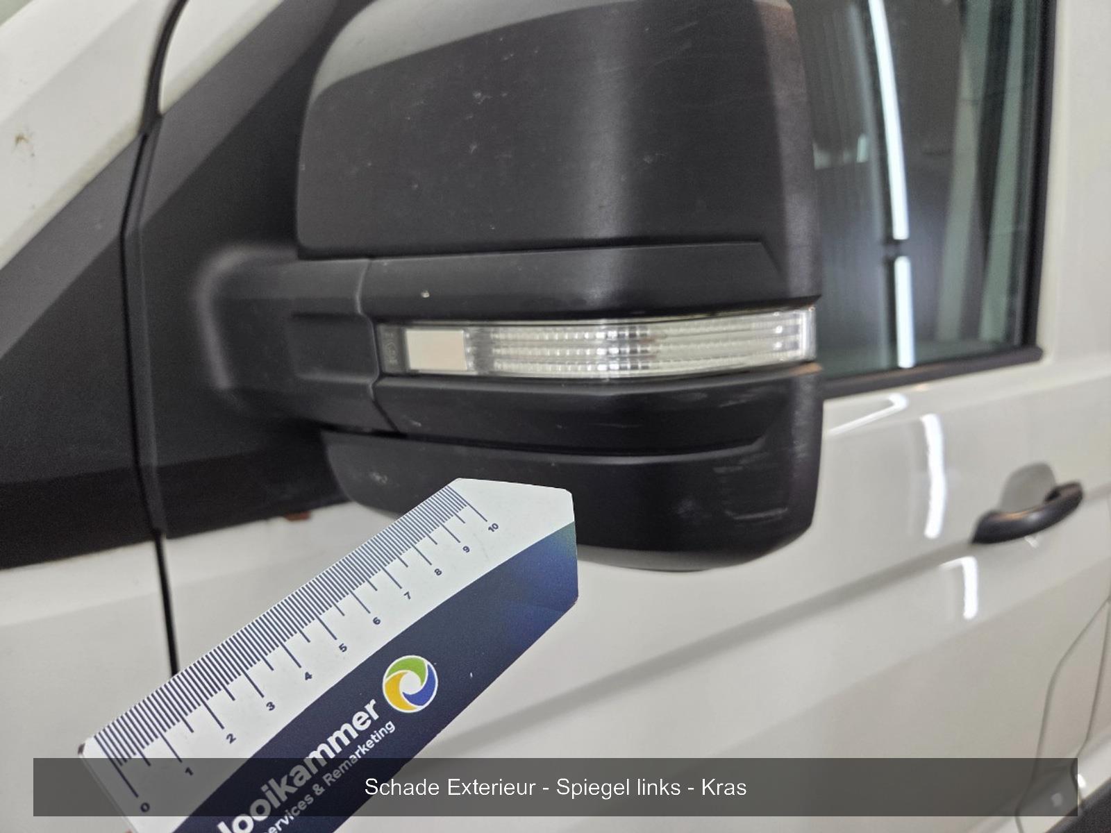 Volkswagen Crafter 35 2.0 TDI L3H3 DC Trendline | 2018 | 181.960 km | Automaat | VZB58F | NAP: Geen oordeel