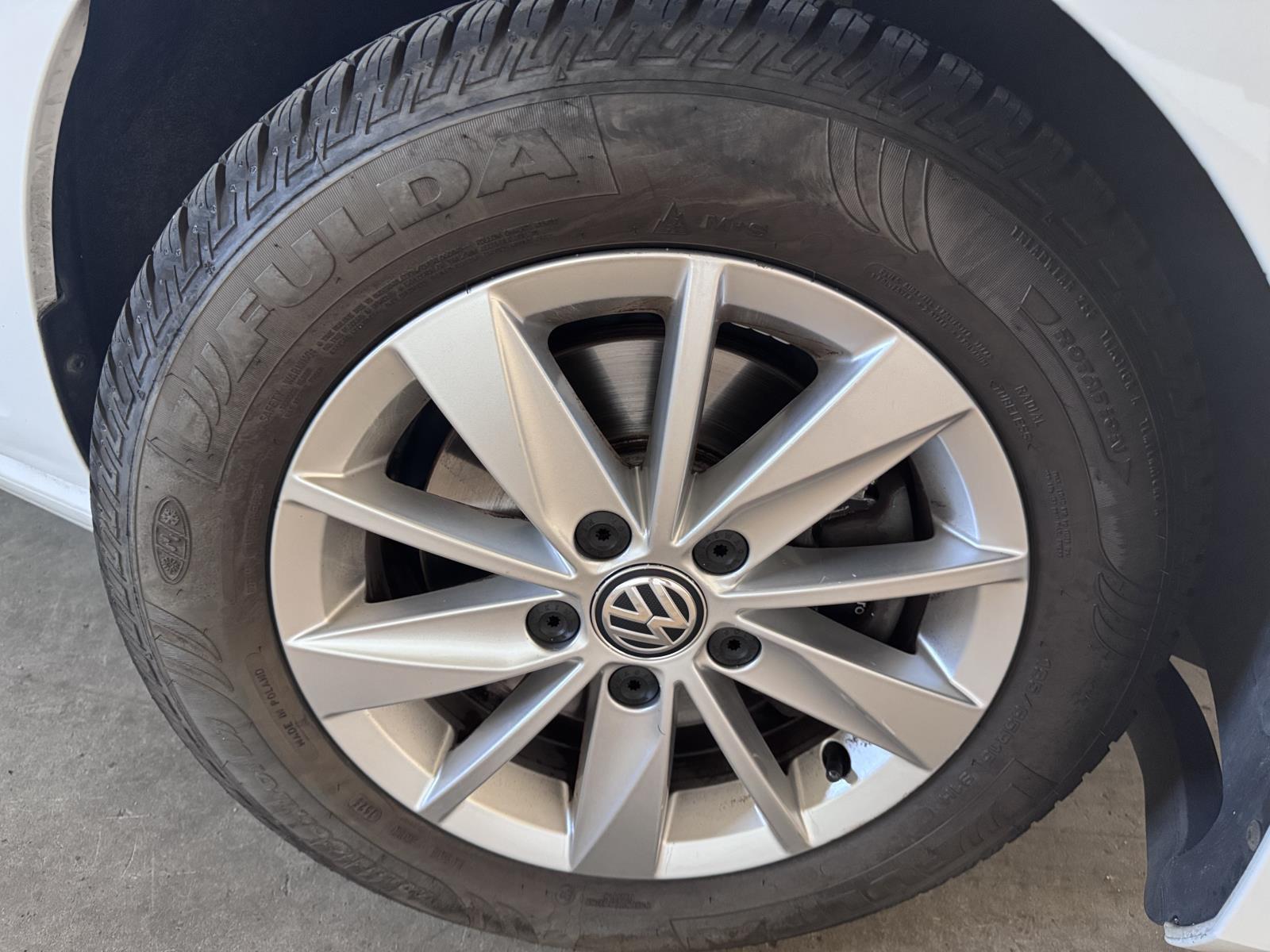 Volkswagen | Golf | 1.2 TSI Comfortline | 2013 | 204,768 km | 5STX36 | Logical
