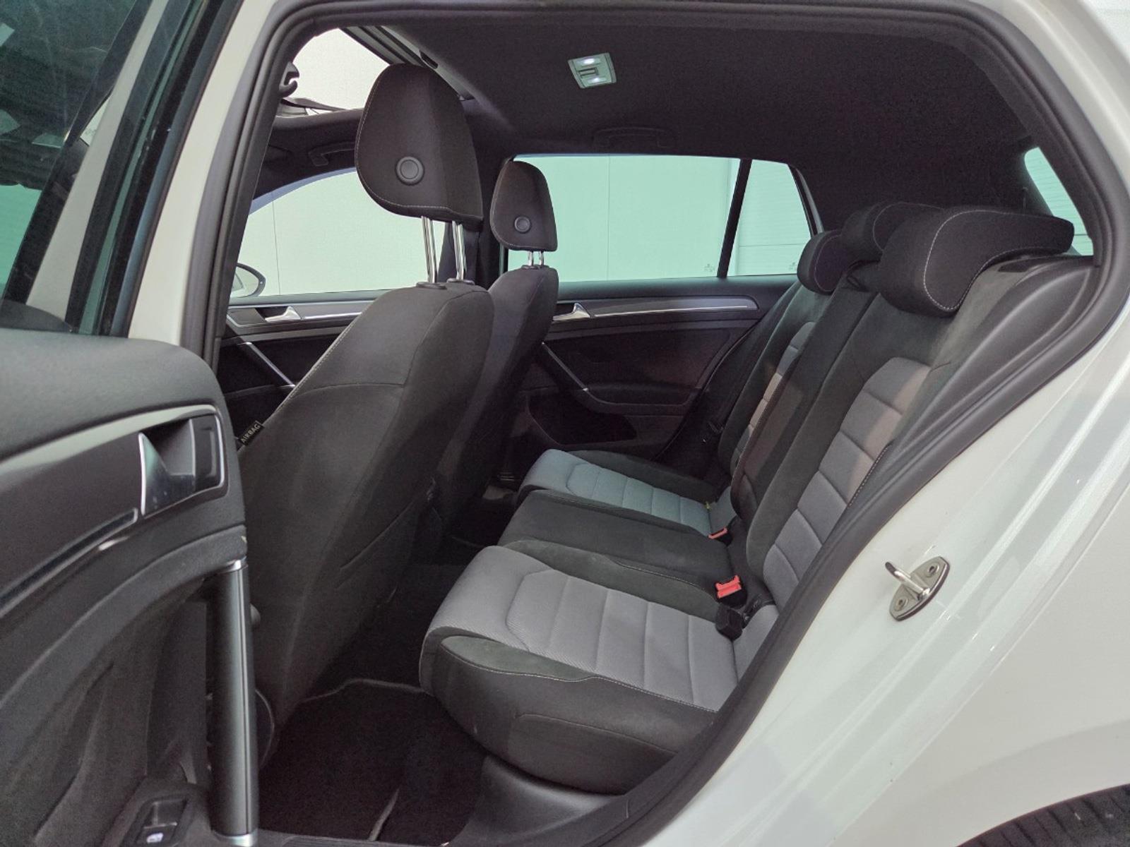 Volkswagen Golf 1.4 TSI ACT Connected Series | 2016 | 123.589 km | Automaat | ZR639K | NAP: Geen oordeel