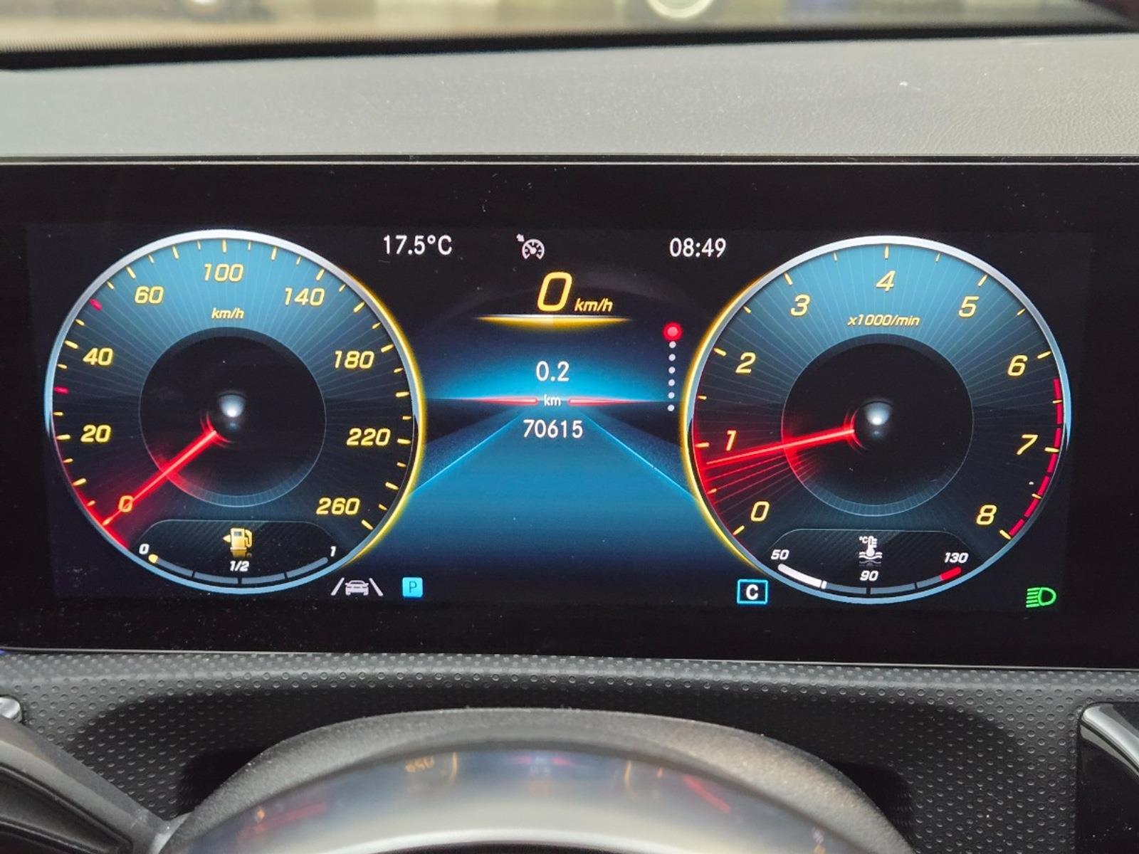 Mercedes-Benz A-klasse 180 Business Solution AMG | 2022 | 70.615 km | P648PP | NAP: Logisch