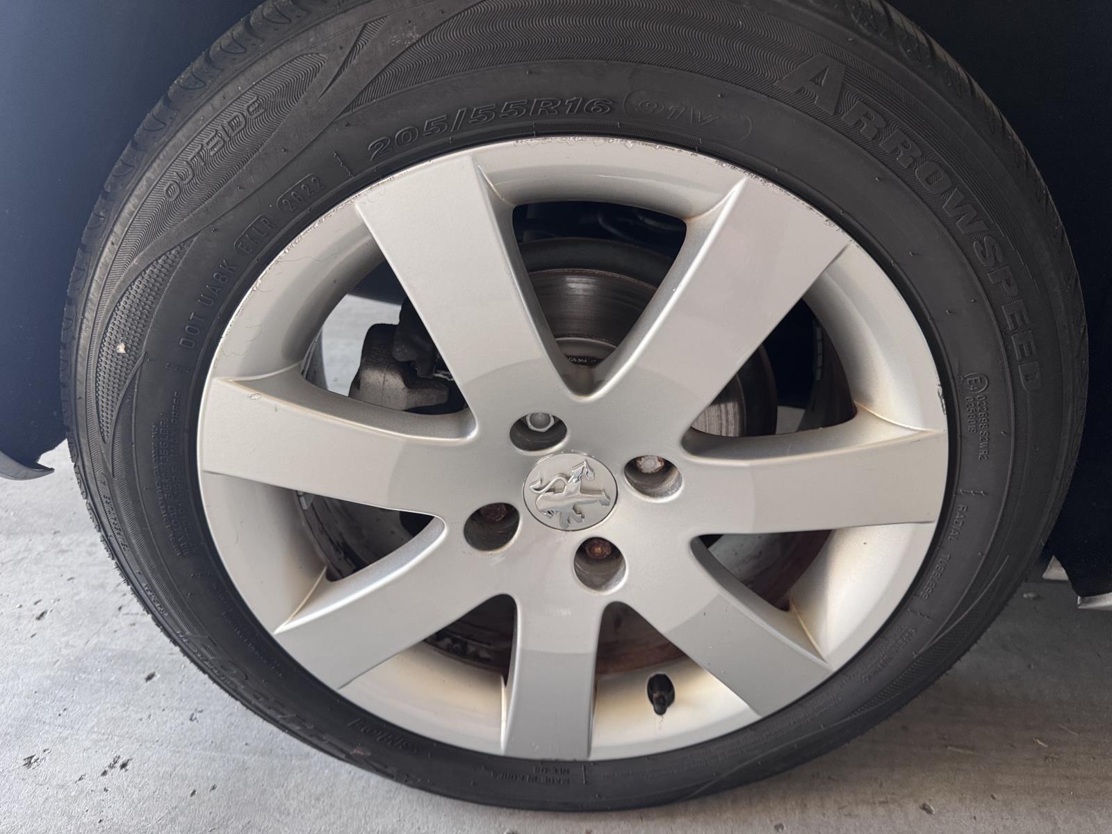 Peugeot | 308 | 1.6 THP XT | 2008 | 145.481 km | 84GZV8 | Logisch