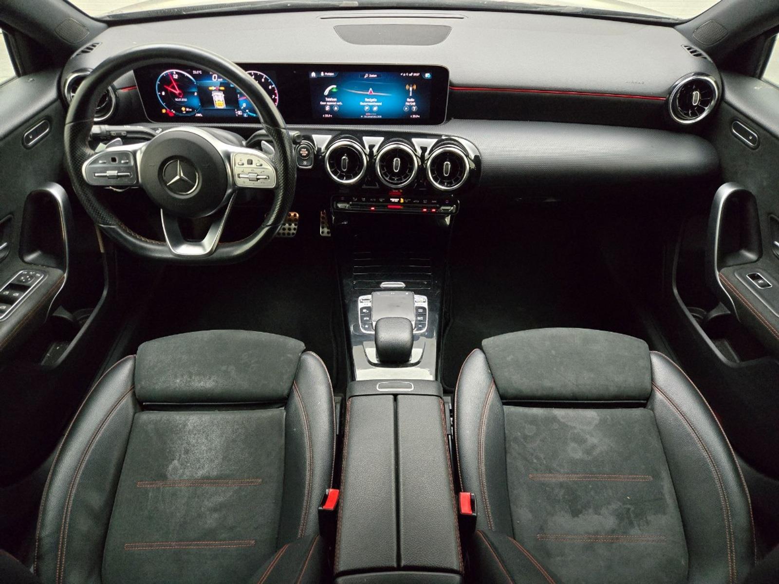 Mercedes-Benz A-klasse 200 Business Solution AMG | 2018 | 162.397 km | Automaat | TV930L | NAP: Logisch