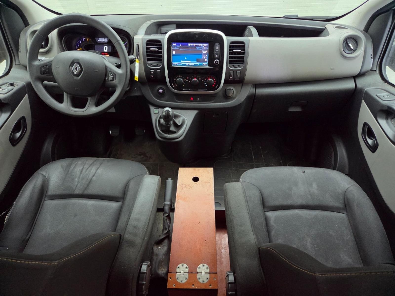 Renault Trafic 1.6 dCi T29 L2H1 DC Générique | 2016 | 198.047 km | VVV80T | NAP: Geen oordeel