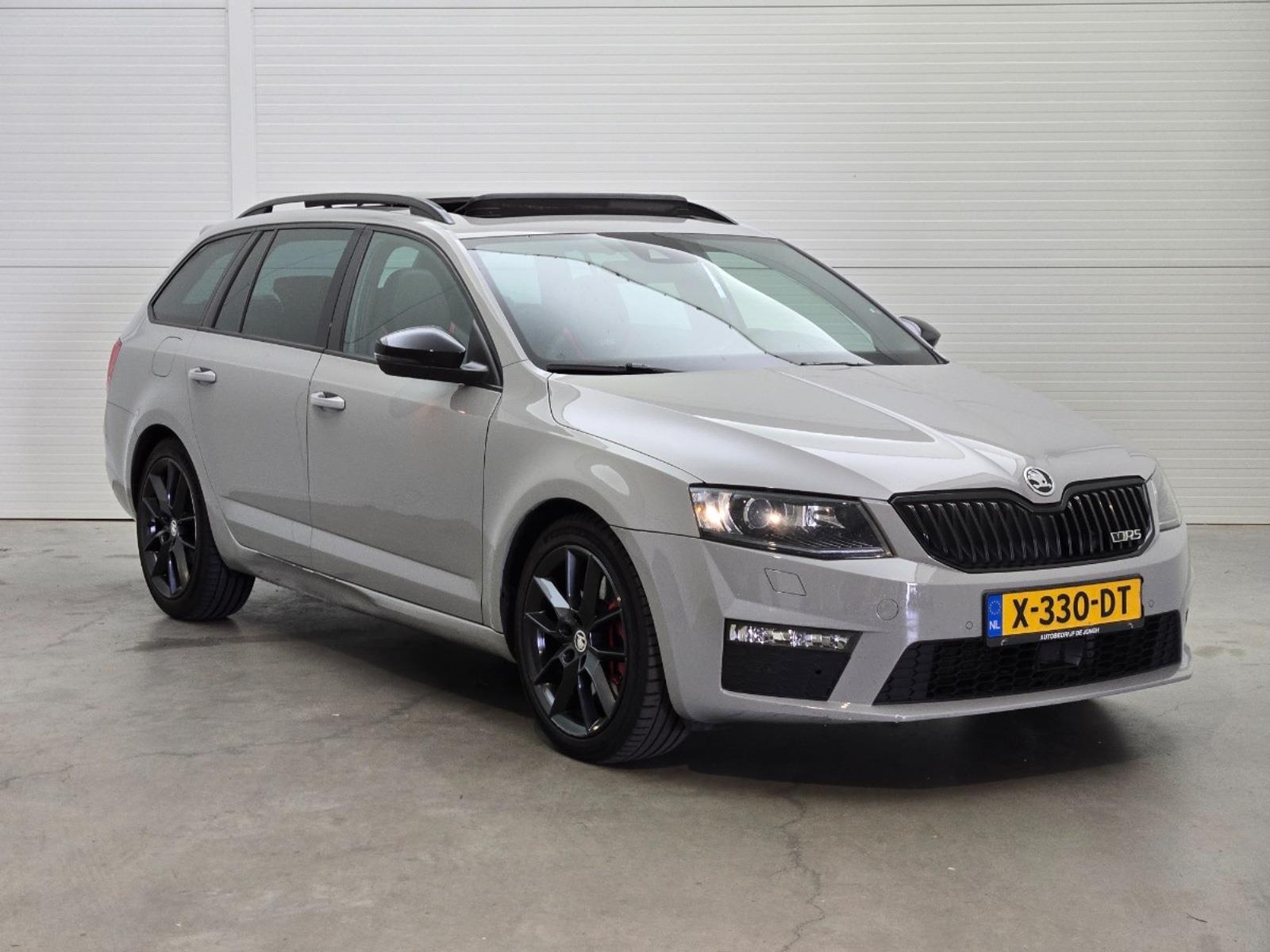 Skoda Octavia Combi 2.0 TSI RS 230 Business Stationwagen | 2016 | 206.139 km | Automaat | X330DT | NAP: Geen oordeel