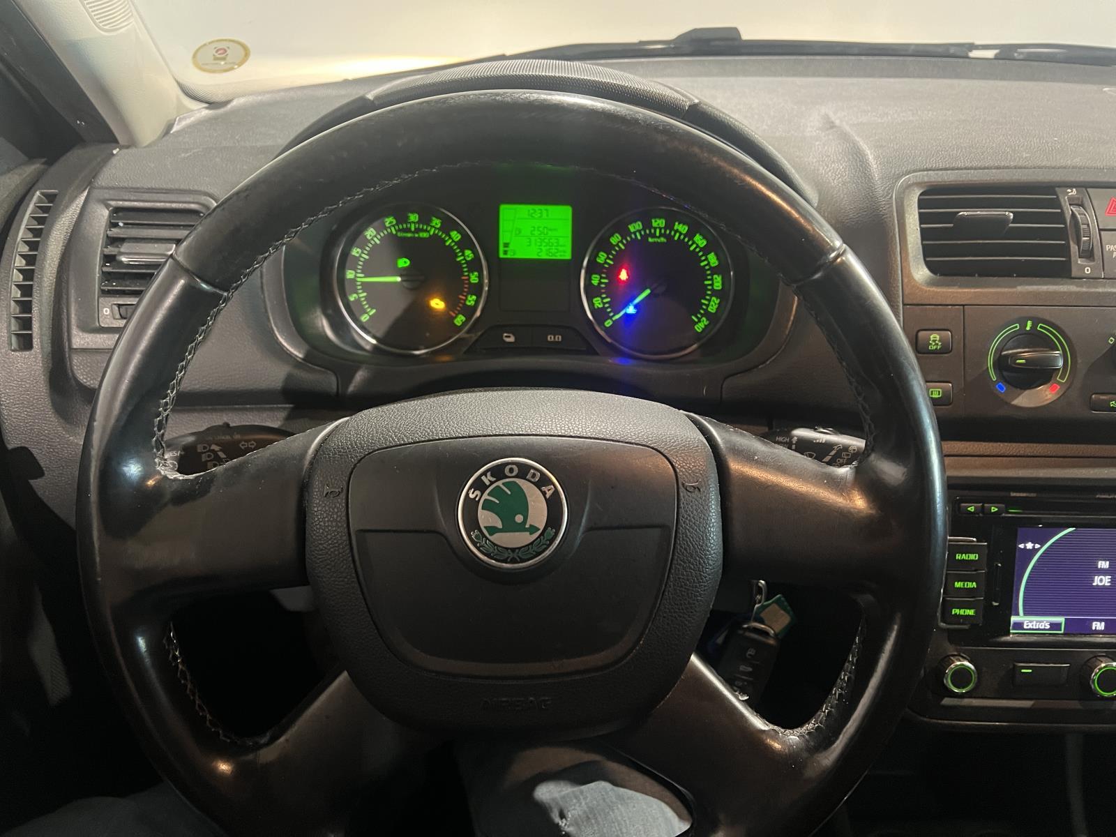 Skoda | Fabia Combi | 1.2 TDI Greenline | 2012 | 313.563 km | 02TDS4 | Logisch