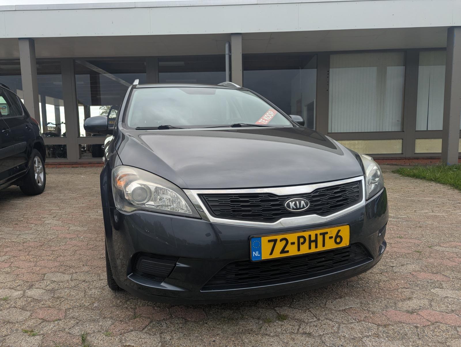 Kia | cee'd Sporty Wagon | 1.4 CVVT X-tra | 2011 | 78,355 km | 72PHT6 | Logical