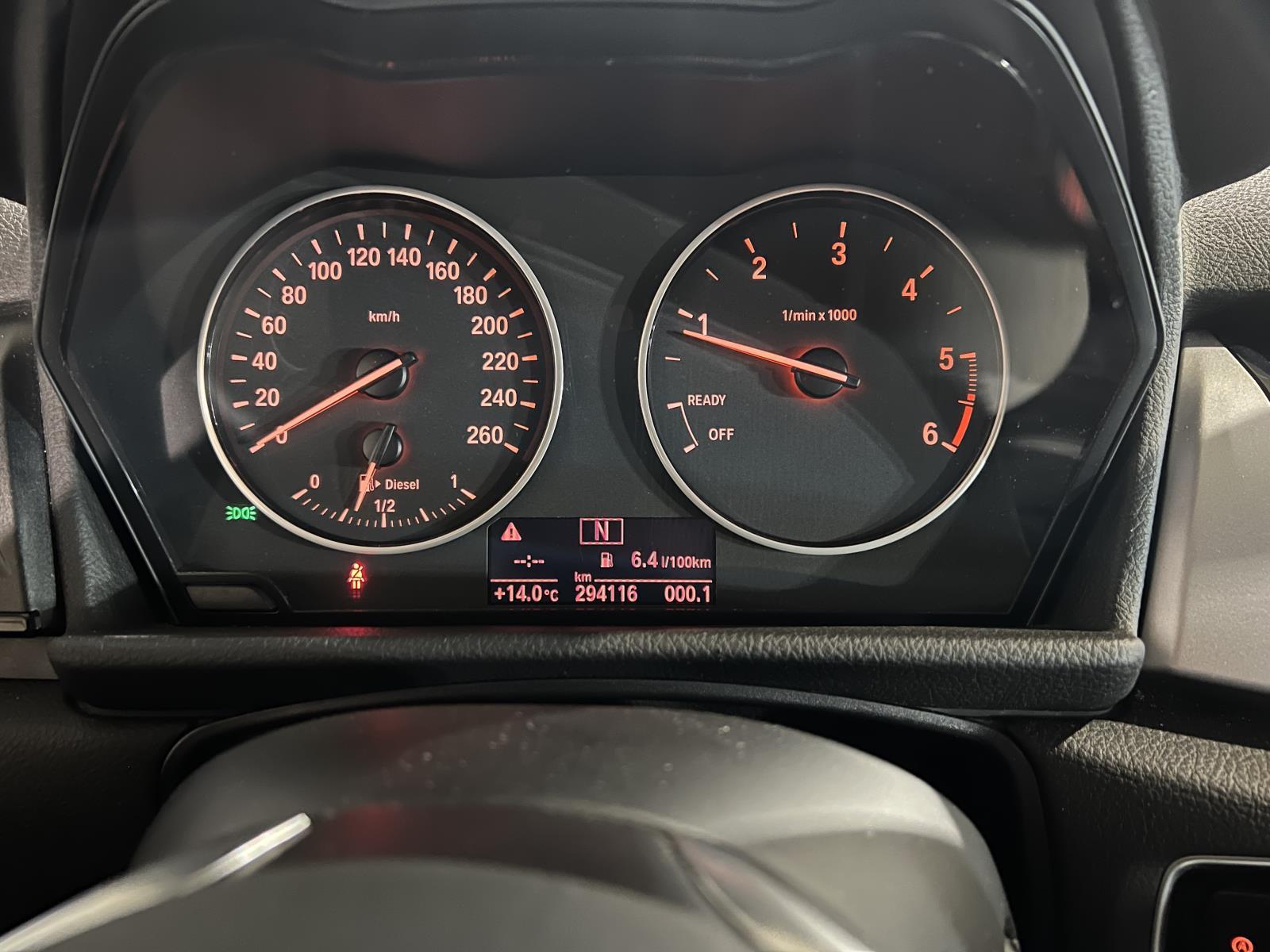 BMW | 2-serie Active Tourer | 218d Executive | 2014 | 294.116 km | 7XPR18 | Logisch
