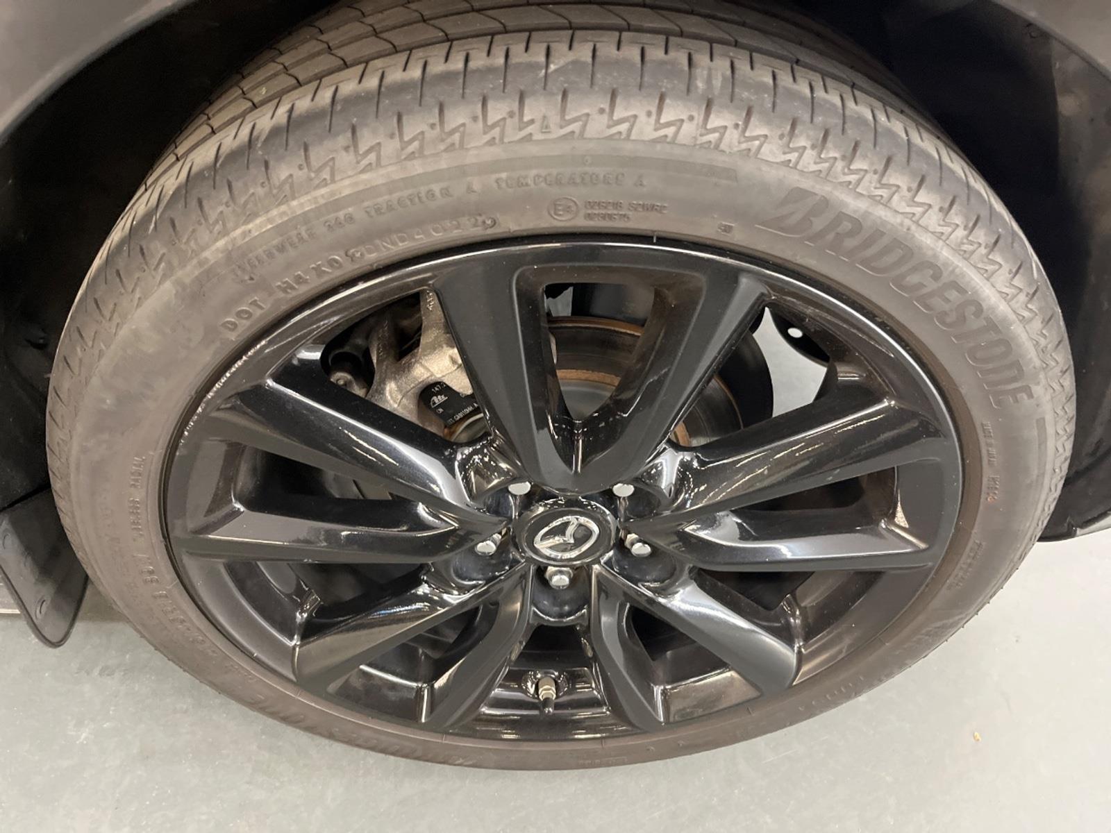 Mazda 3 2.0 e-SkyActiv-X M Hybrid 186 Luxury | 2023 | 184.880 km | S027BX | NAP: Logisch