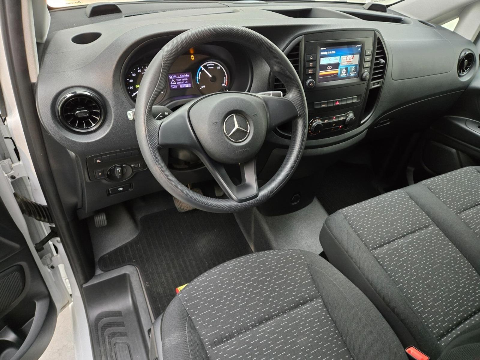 Mercedes-Benz eVito eVito Lang 66 kWh | 2022 | 9.289 km | Automaat | V76FGH | NAP: Geen oordeel
