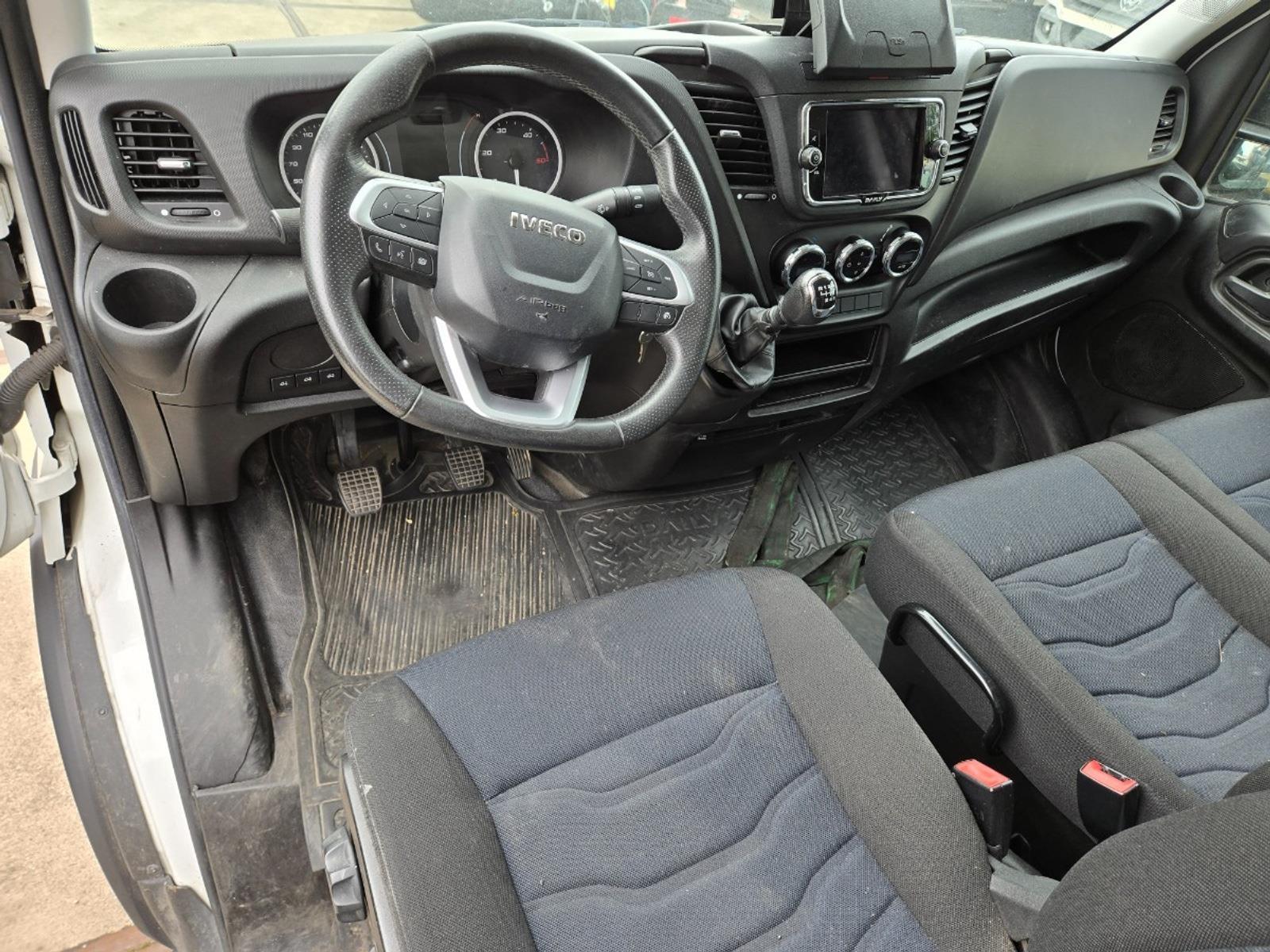 Iveco Daily 35S16V 2.3 410 H2 | 2020 | 146.278 km | V75NGP | NAP: Geen oordeel