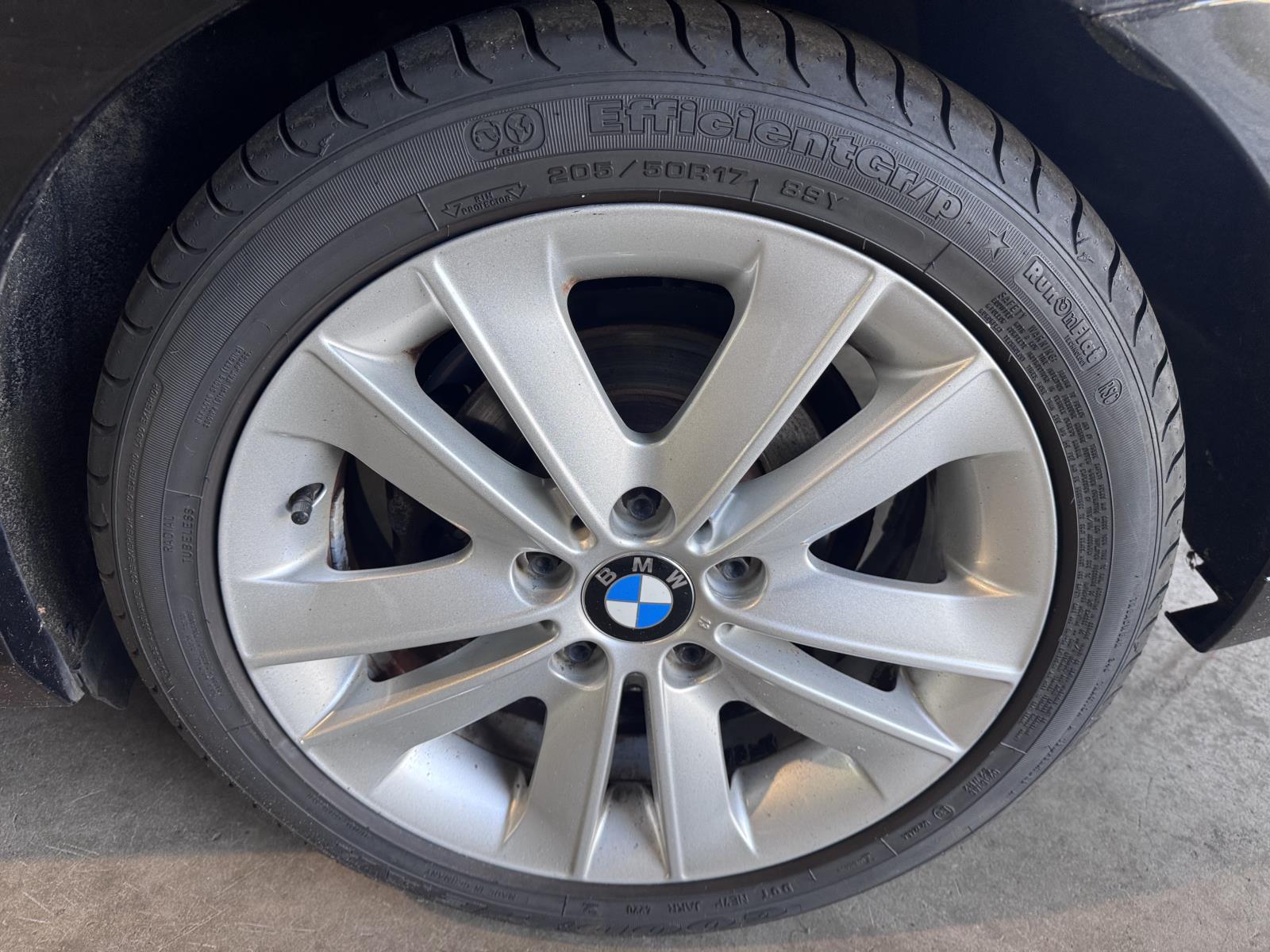 BMW | 1-serie | 116i | 2009 | 235.431 km | 32LFS1 | Geen oordeel