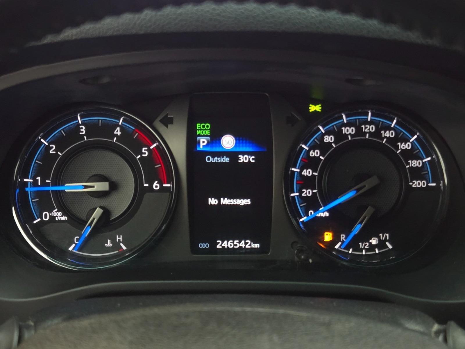 Toyota HiLux 2.8 D-4D Double Cab Professional premium | 2021 | 246.542 km | V06JKH | NAP: Geen oordeel