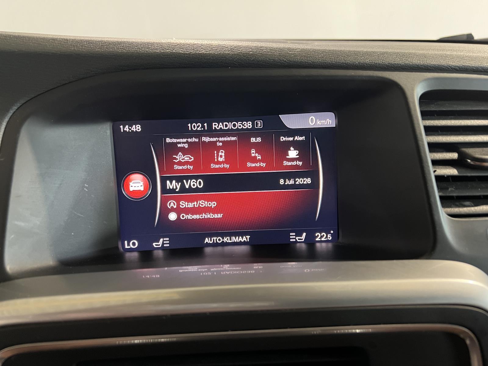 Volvo | V60 | 2.0 D3 Summum | 2017 | 210.963 km | J333KN | Geen oordeel