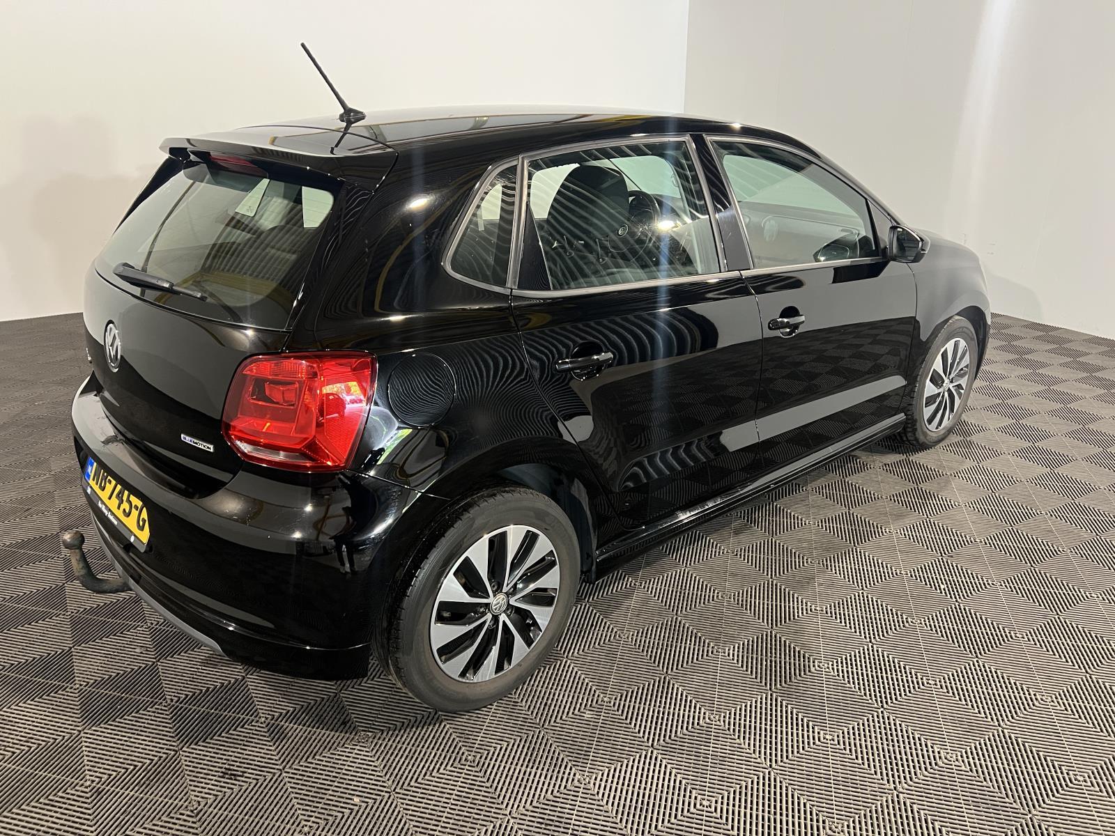 Volkswagen | Polo | 1.0 BlueMotion Edition | 2017 | 225.581 km | NB745G | Logisch