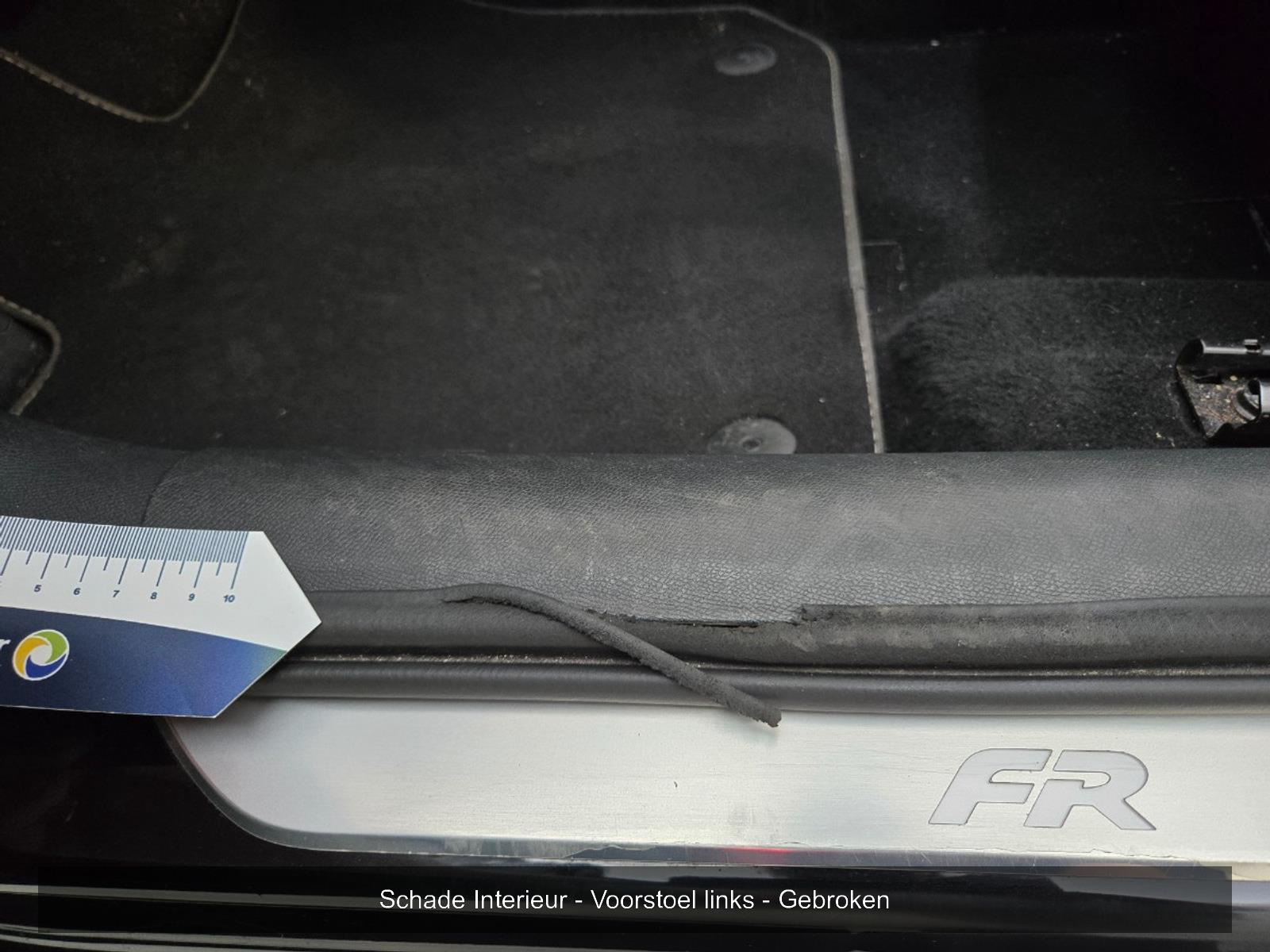 SEAT Leon 1.4 TSI eHybrid PHEV FR Business Intense | 2021 | 95.458 km | Automaat | HJX67R | NAP: Geen oordeel