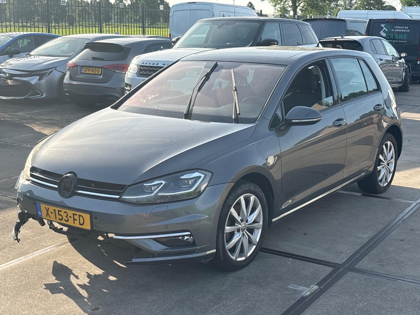 Volkswagen Golf 1.4 TSI Highline Business R | 2017 | 18.750 km | Automaat | X153FD | NAP: Geen oordeel