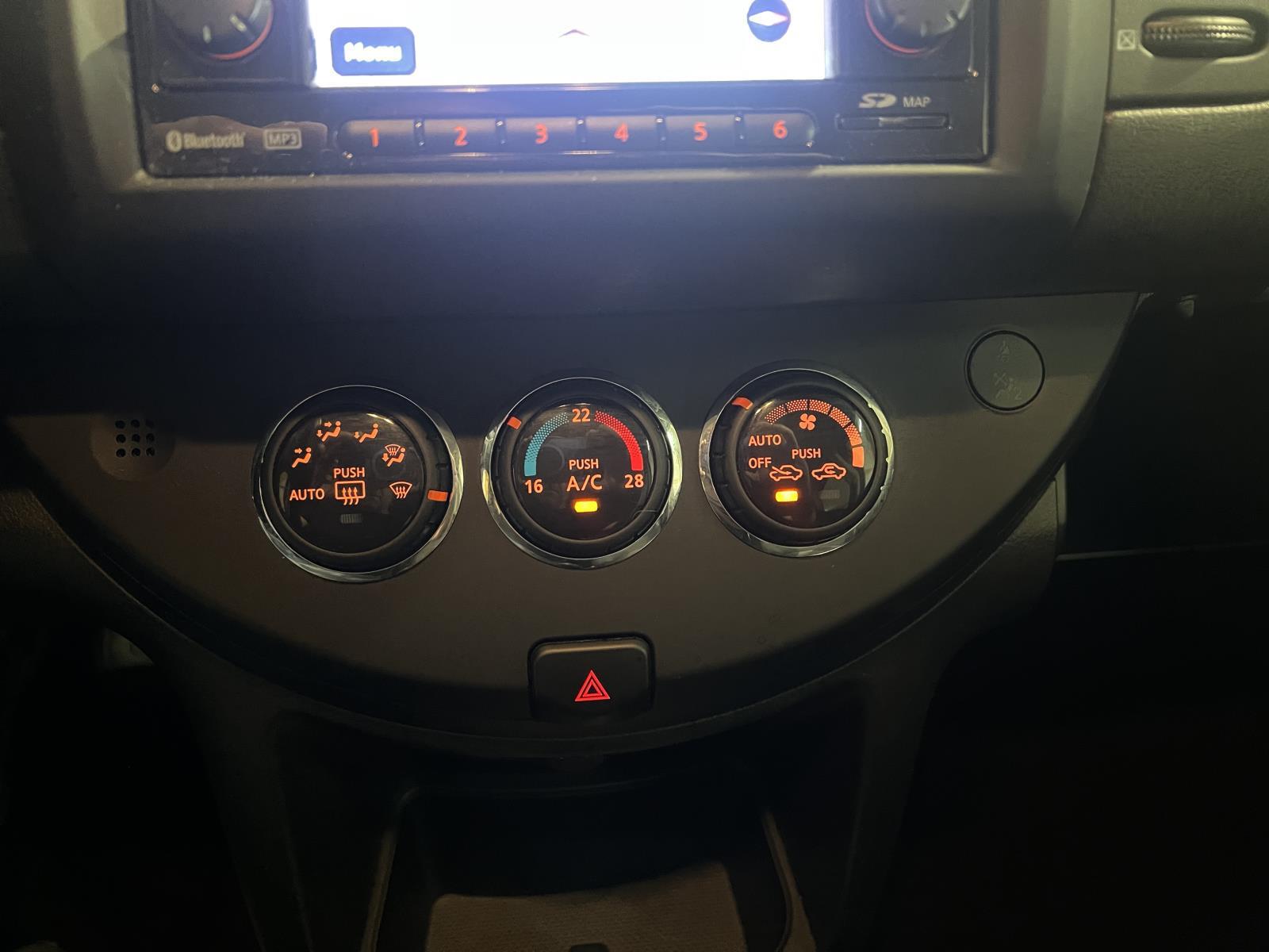 Nissan | Note | 1.4 Visia | 2012 | 132,398 km | 69ZDP3 | Logical