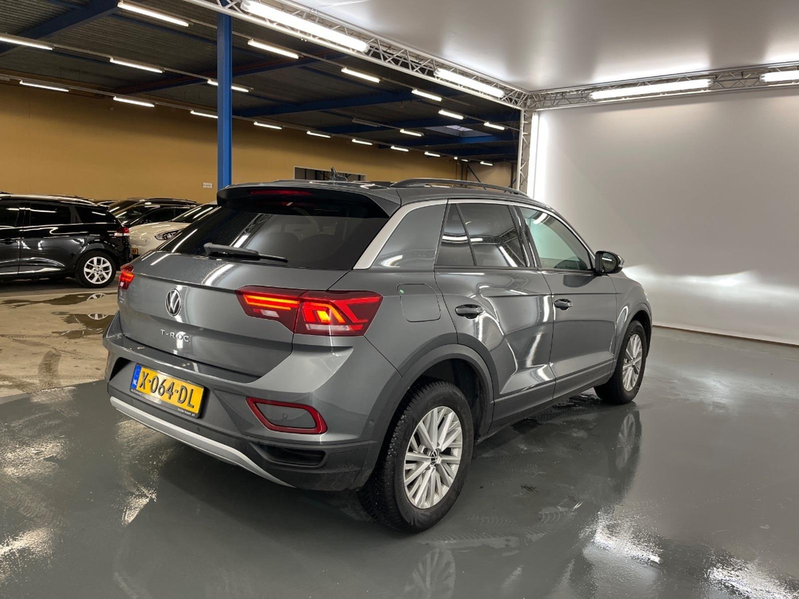 Volkswagen T-Roc 1.0 TSI Life | 2023 | 60,503 km | X064DL | NAP: Logical