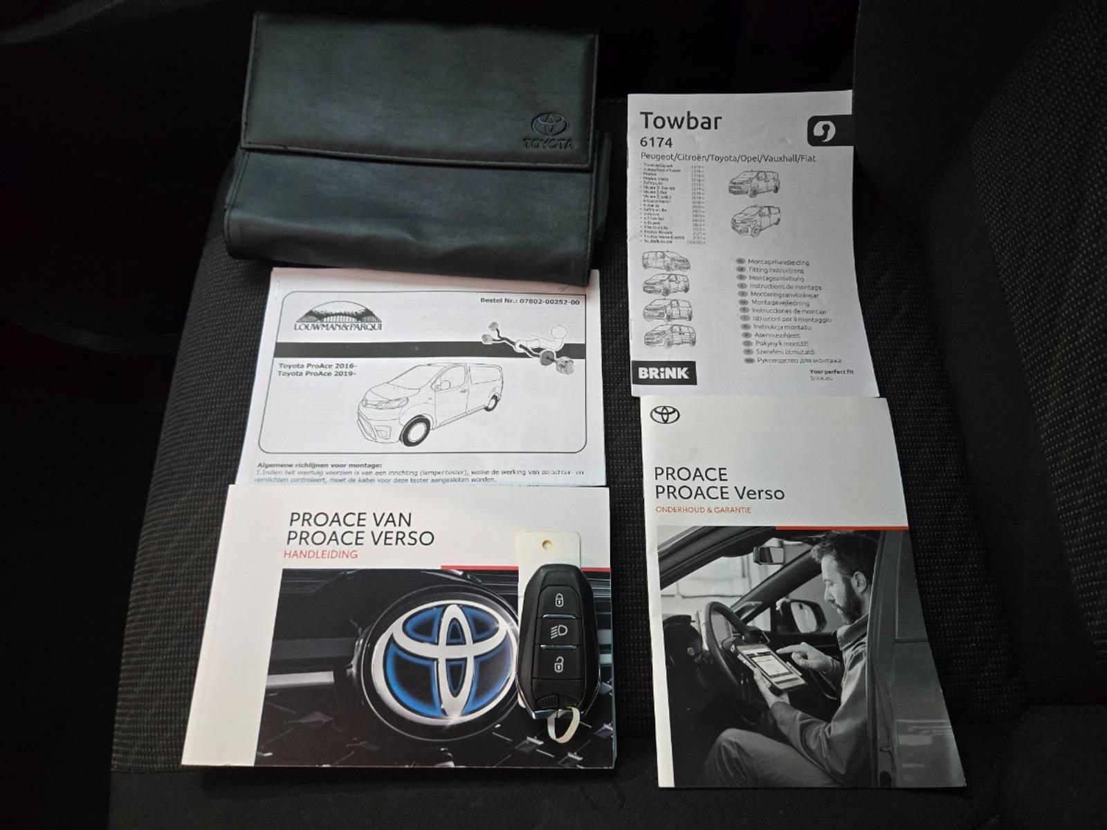 Toyota PROACE Worker 2.0 D-4D Dynamic Long DC Verso | 2023 | 112.033 km | Automaat | VTP80L | NAP: Logisch