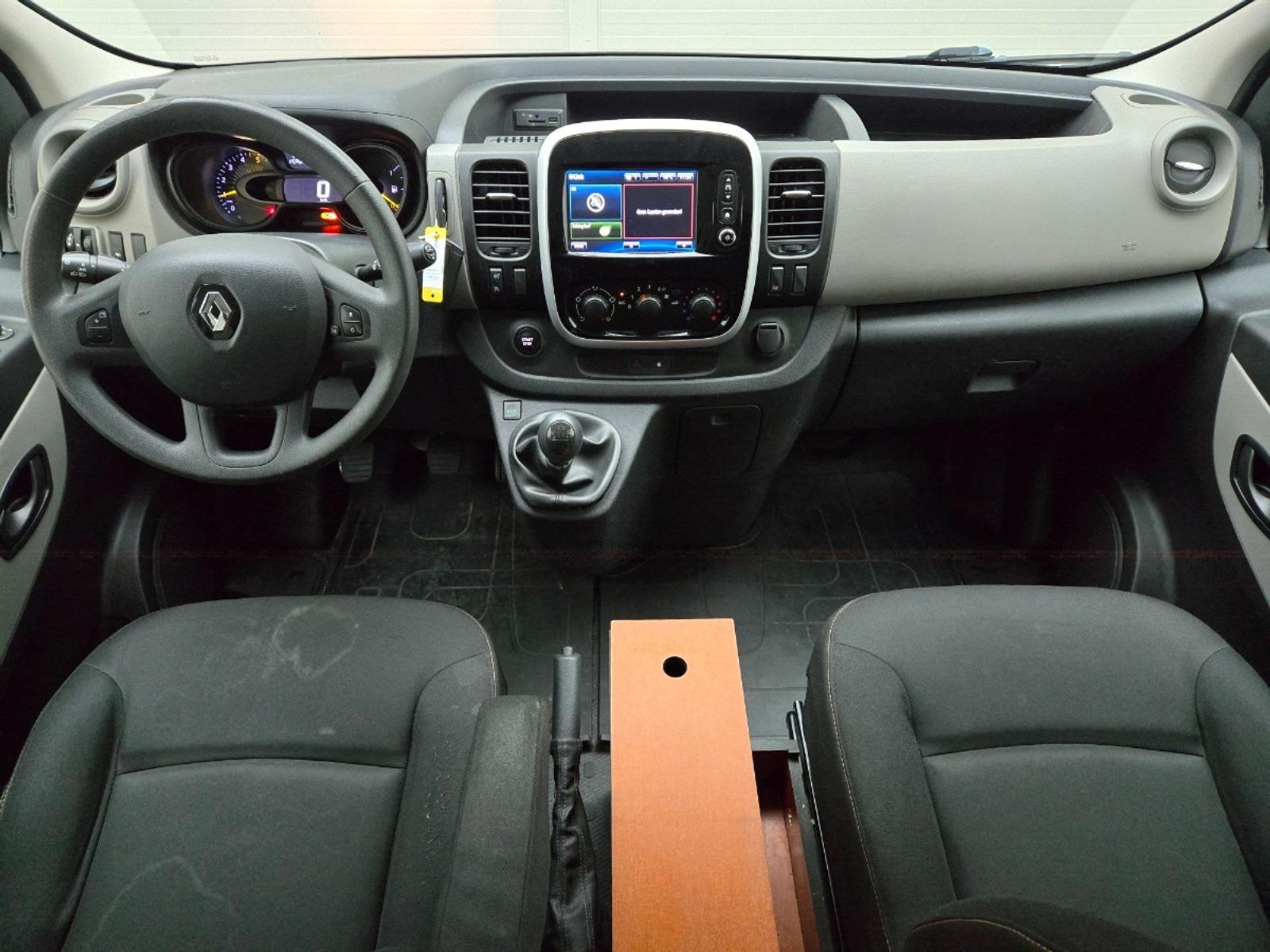 Renault Trafic 1.6 dCi T29 L2H1 DC Comfort | 2016 | 112.420 km | V12GHF | NAP: Geen oordeel