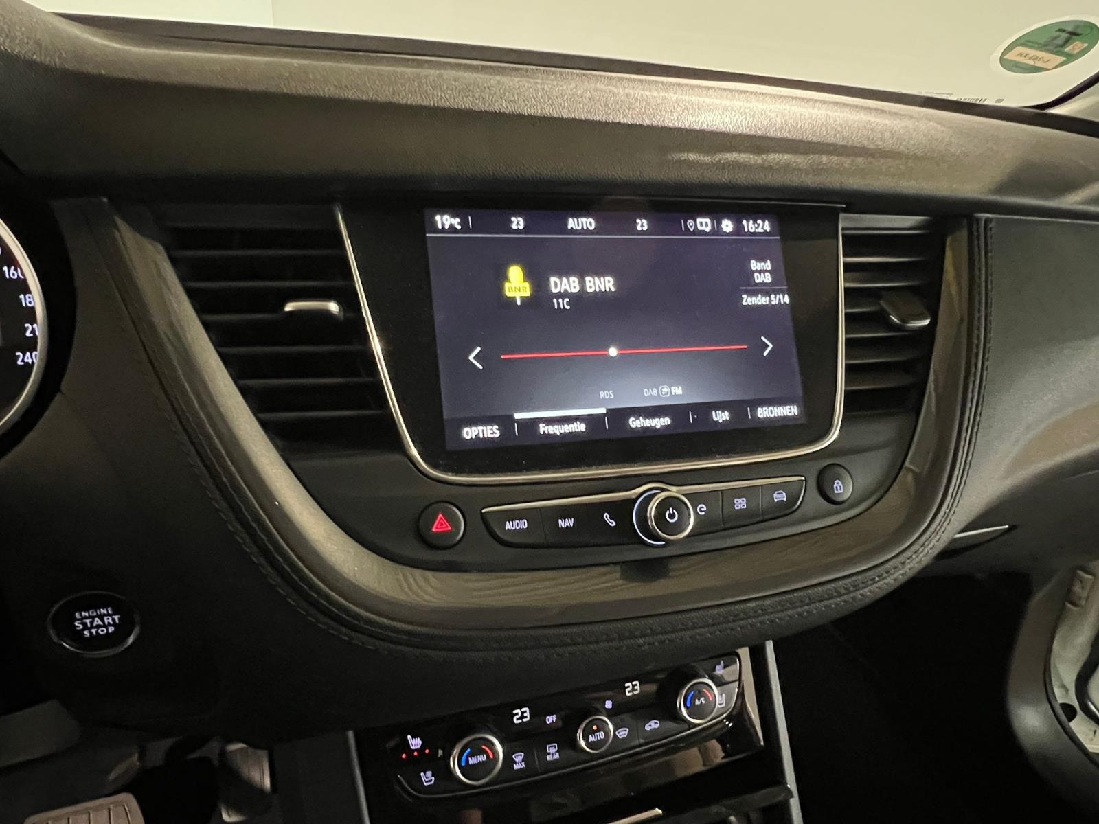 Opel | Grandland X | 1.6 Turbo Hybrid4 Ultimate | 2021 | 188.683 km | L243XH | Logisch