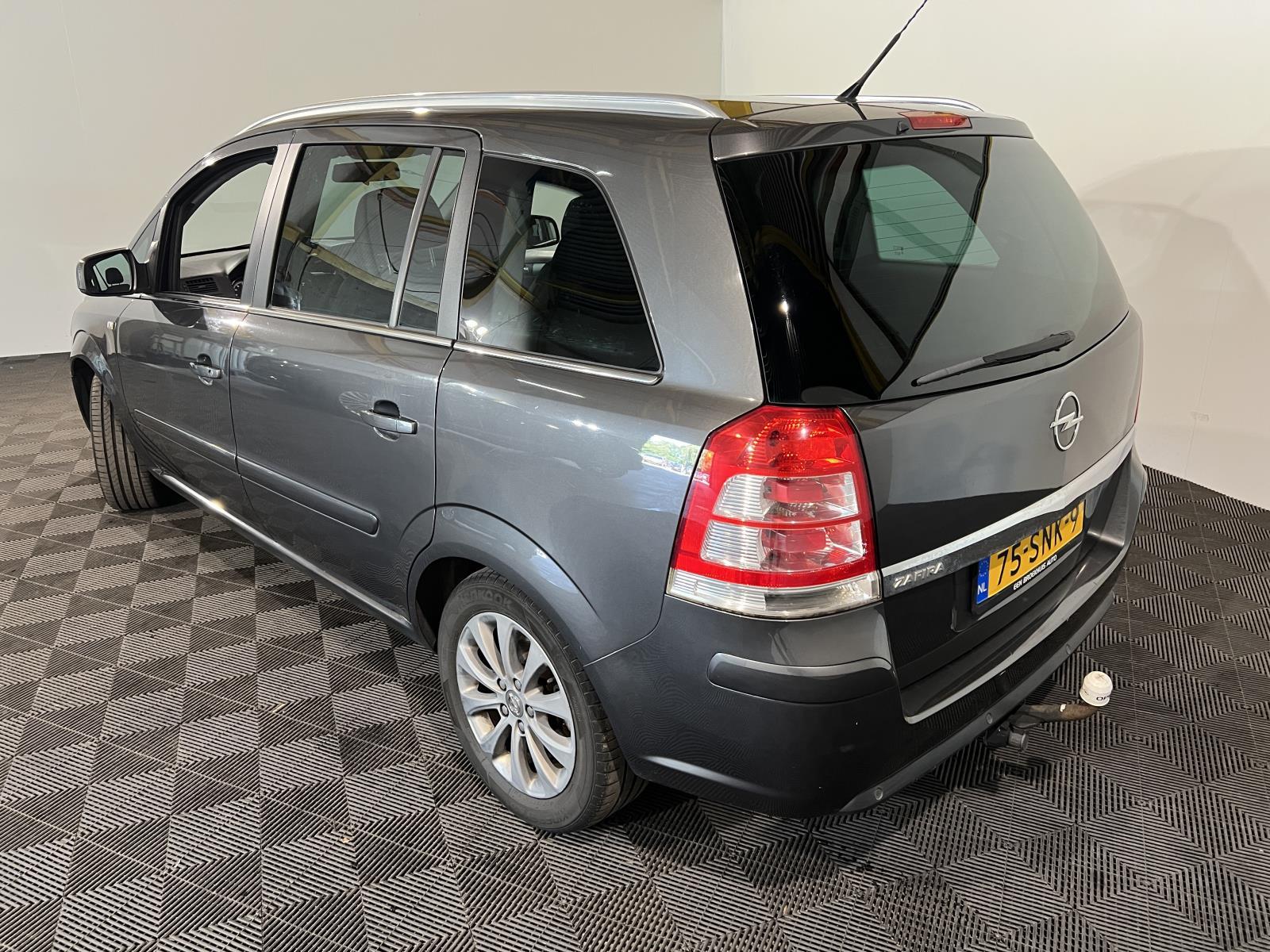 Opel | Zafira | 1.8 Edition 7-passenger | 2011 | 160,109 km | 75SNK9 | Logical