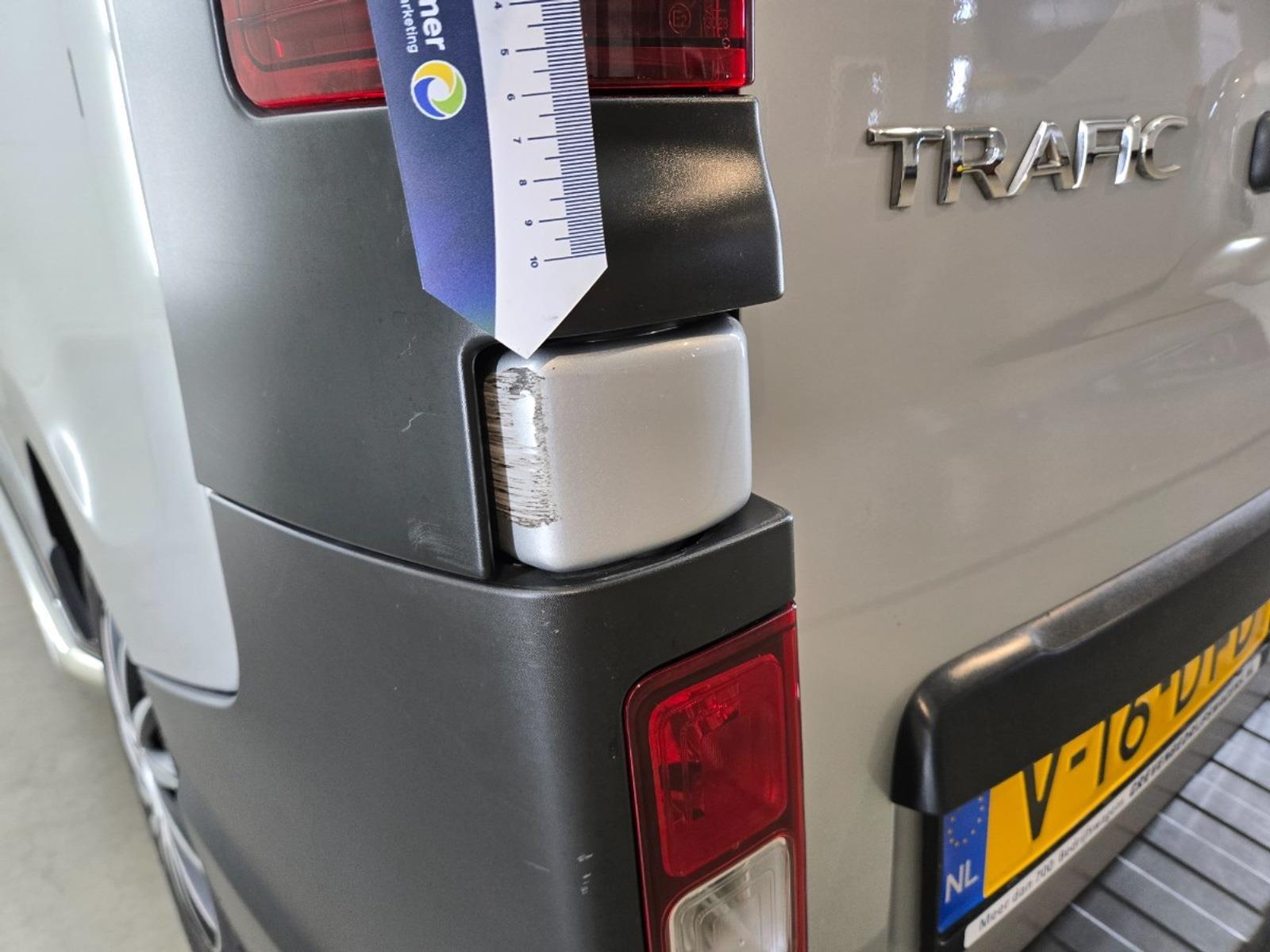 Renault Trafic 1.6 dCi T29 L2H1 DC Generic | 2016 | 141,233 km | V16DFD | NAP: No rating