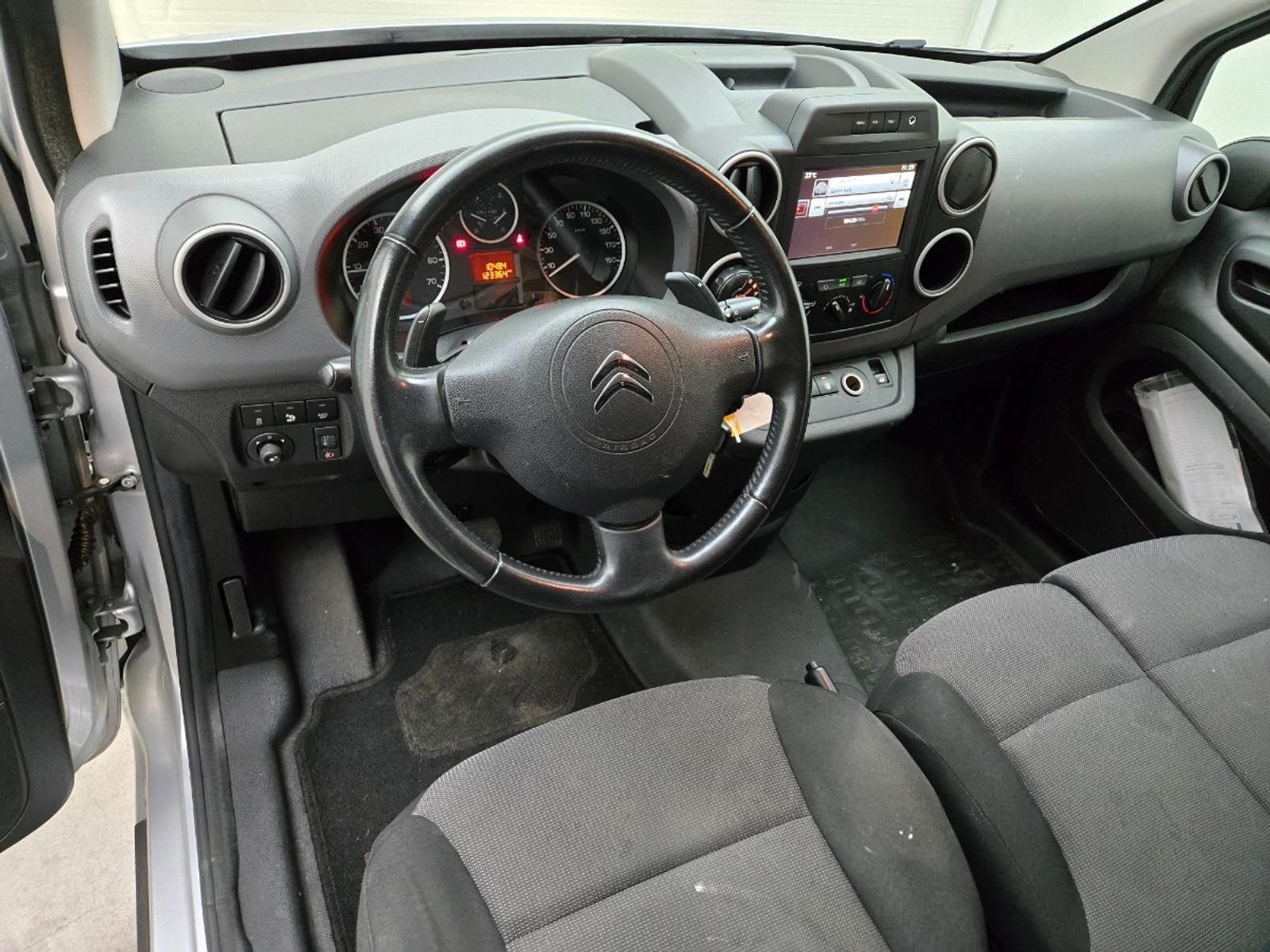Citroen Berlingo 1.6 BlueHDI 100 Business Economy S&S | 2016 | 123.364 km | Automaat | V513BV | NAP: Logisch