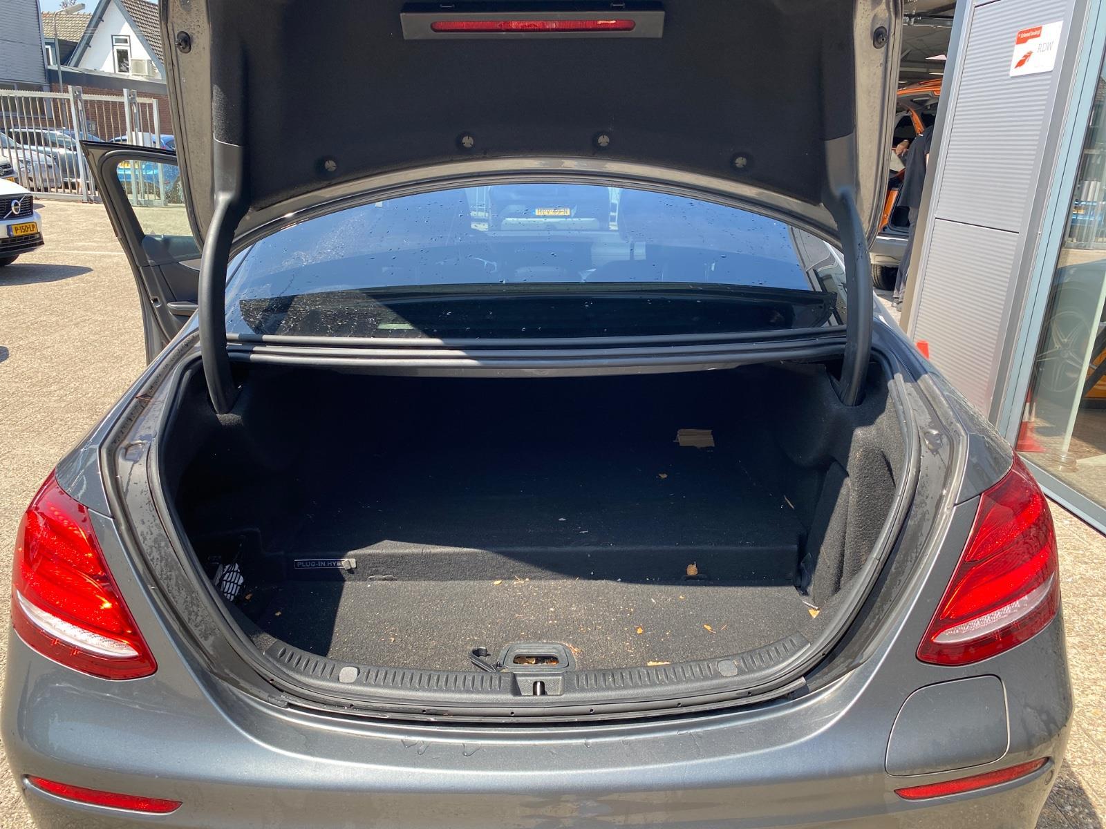 Mercedes-Benz E-klasse 350 e Business Solution AMG Plus Upgrade Edition | 2018 | 195.849 km | Automaat | H750RX | NAP: Geen oordeel