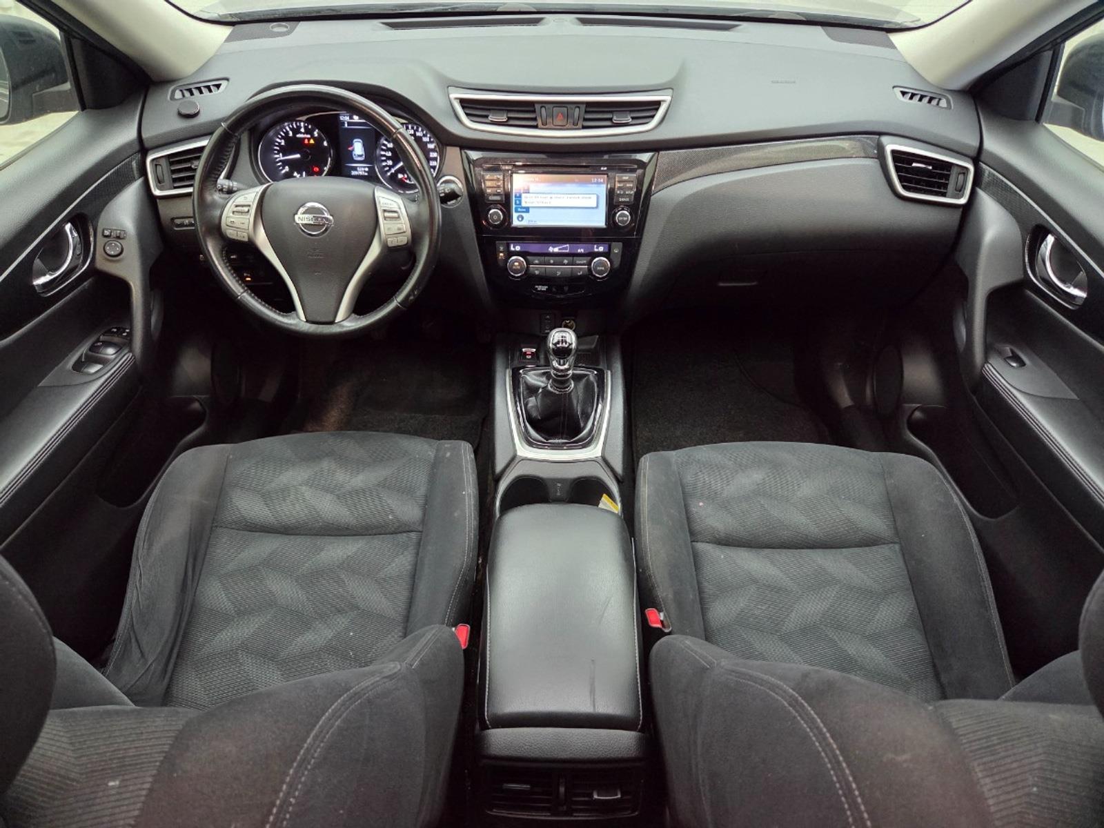 Nissan X-Trail 1.6 DIG-T Connect Edition 7-seater | 2015 | 209,797 km | ZP768F | NAP: No rating