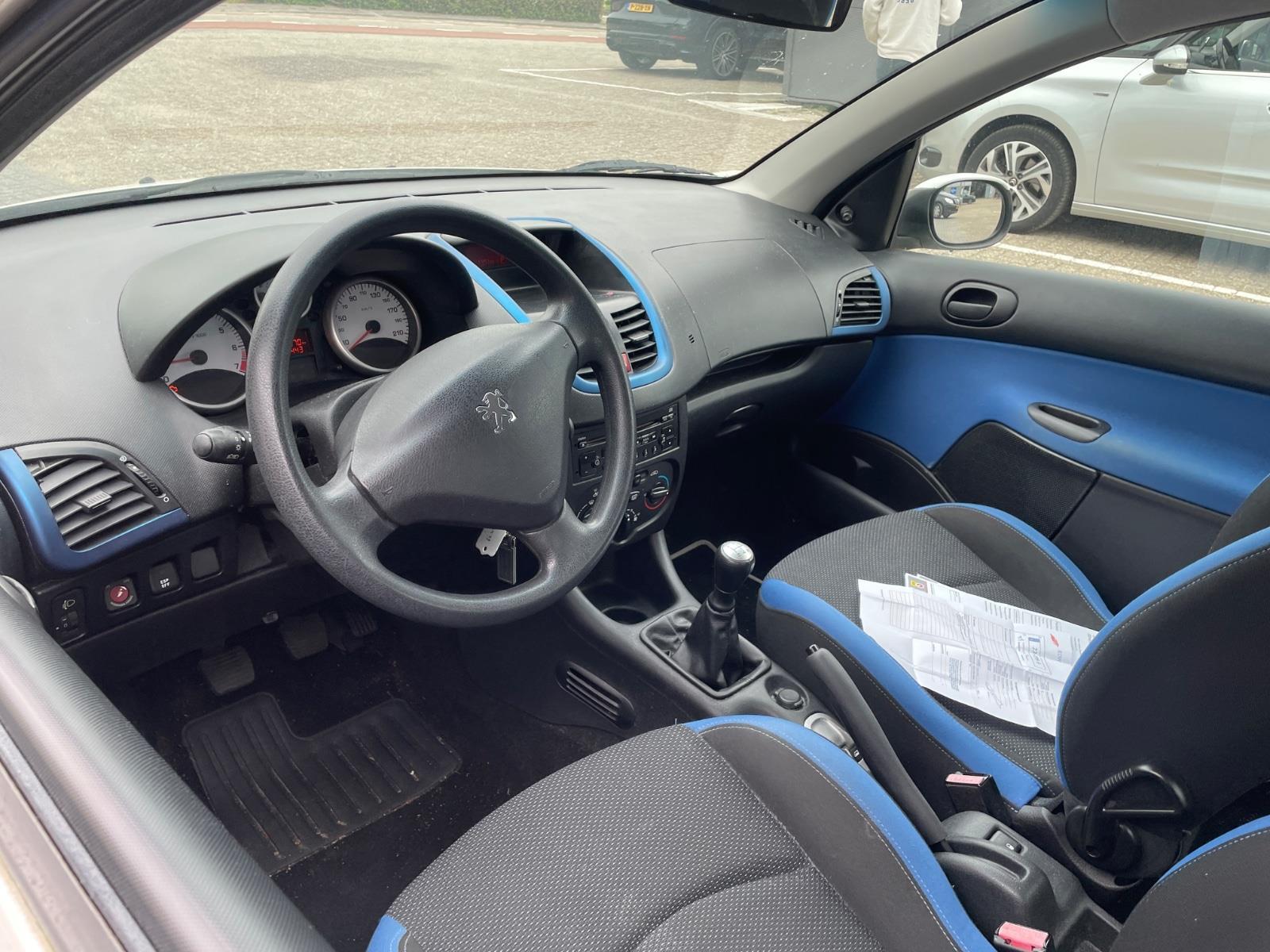 Peugeot 206 + 1.1 Accent | 2011 | 65.442 km | 23TPF9 | NAP: Onlogisch