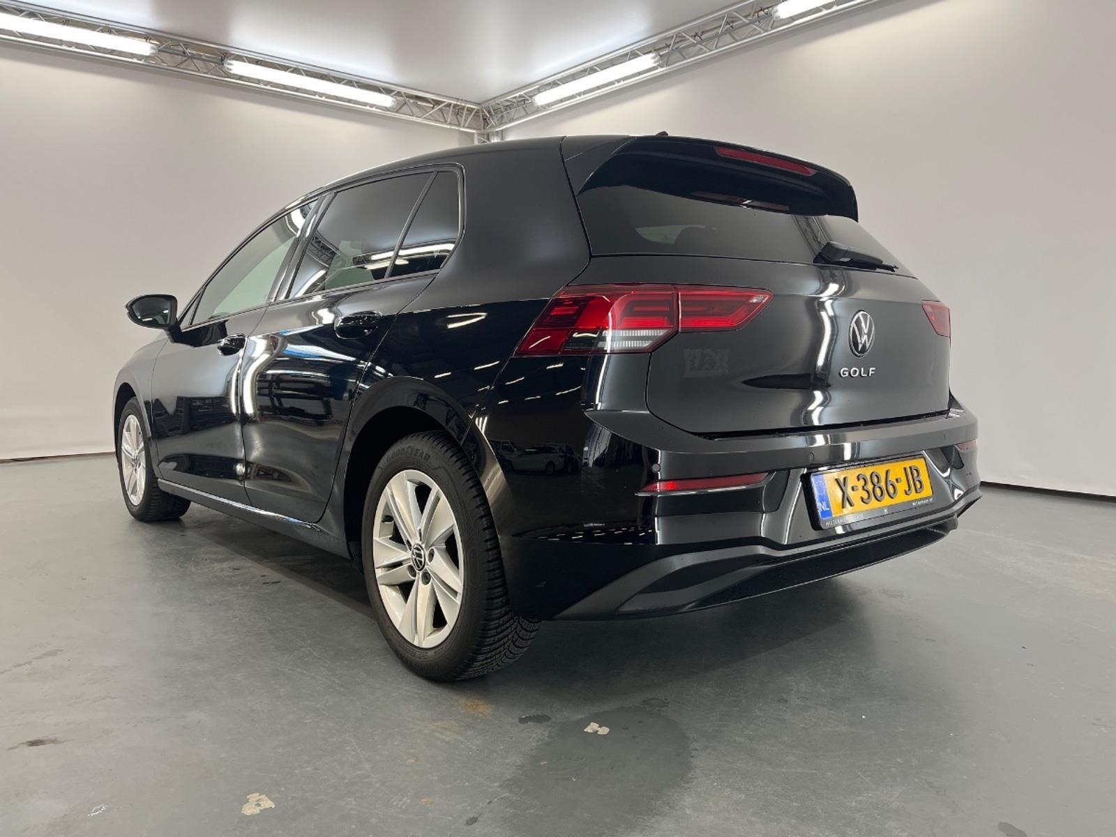 Volkswagen Golf 1.0tsi life 81kW | 2023 | 93.486 km | X386JB | NAP: Logisch
