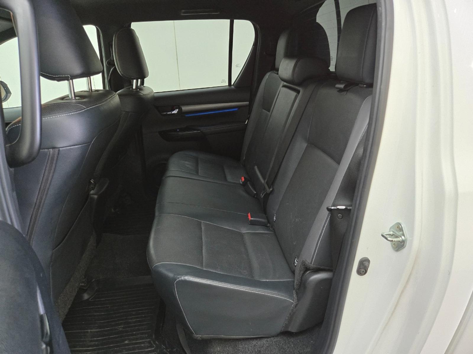 Toyota HiLux 2.8 D-4D Double Cab Professional premium | 2021 | 246.542 km | V06JKH | NAP: Geen oordeel